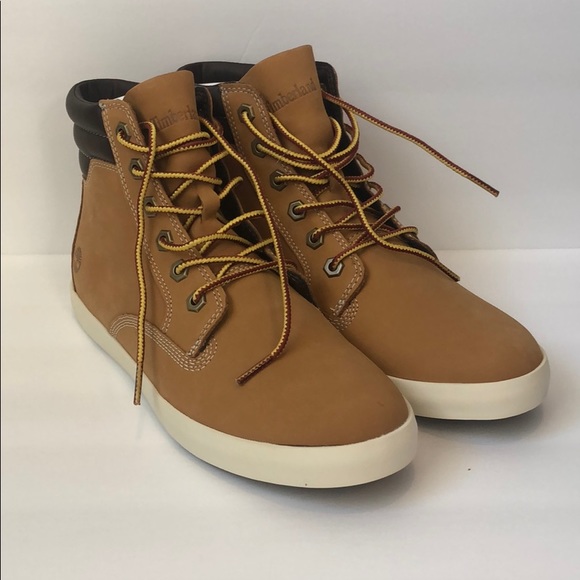 Timberland Shoes - NWT TIMBERLAND Womens Dausette Sneaker Boot